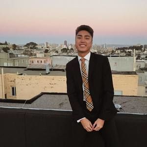 Meet your Posher, Zach